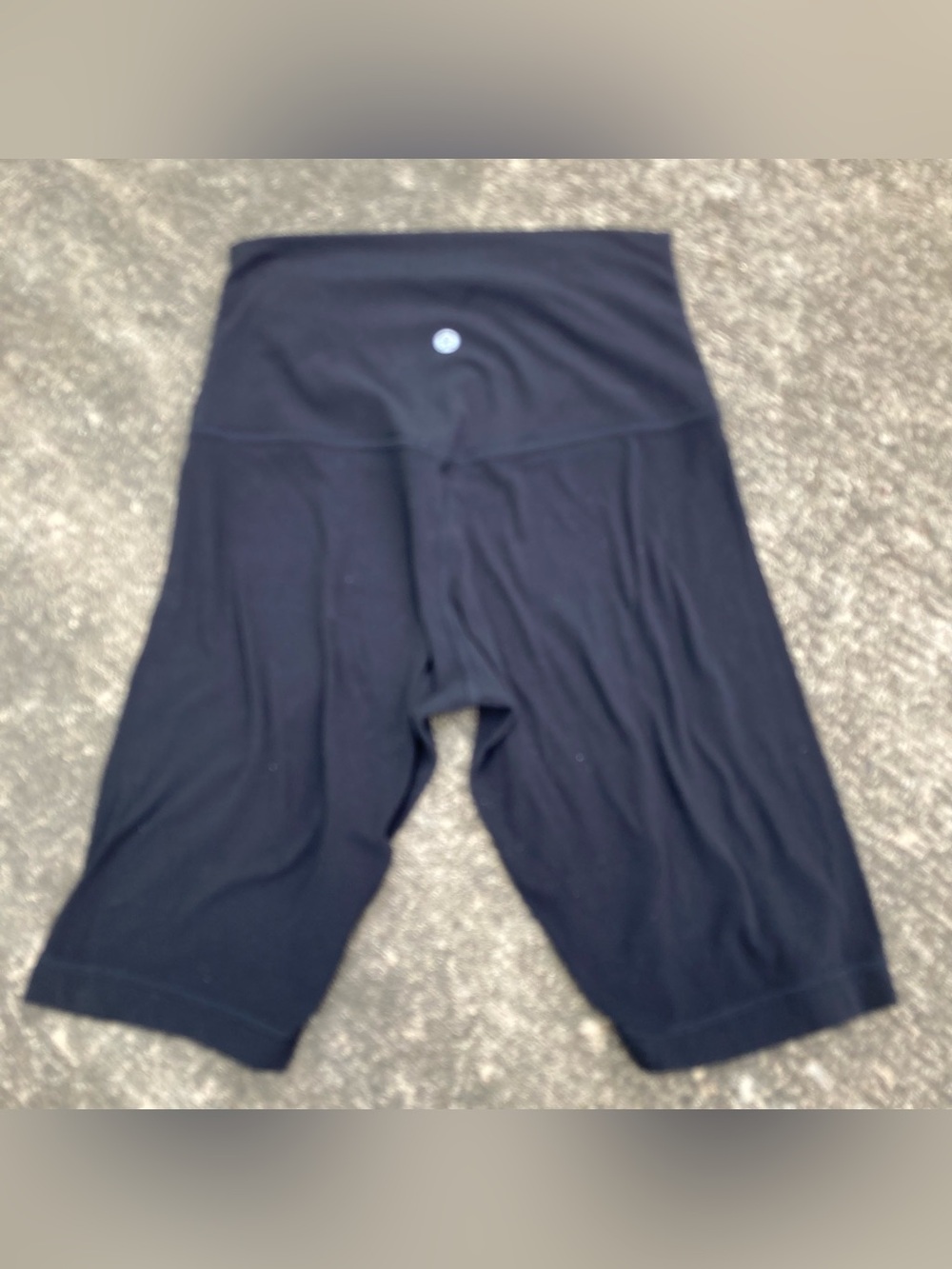 Lululemon Womens Size 6 Align Super High Rise Short 10” Black Riding Biker Gym